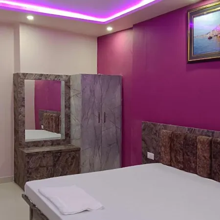 Hotel Kashi In Rajghat ! Varanasi - Offers Luxurious Rooms And Fully Air - Conditioned Hotel With Lift And Wifi Facility Exterior photo