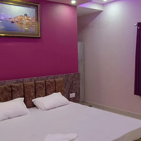 Hotel Kashi In Rajghat ! Varanasi - Offers Luxurious Rooms And Fully Air - Conditioned Hotel With Lift And Wifi Facility Exterior photo