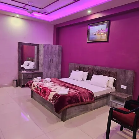 Hotel Kashi In Rajghat ! Varanasi - Offers Luxurious Rooms And Fully Air - Conditioned Hotel With Lift And Wifi Facility Exterior photo