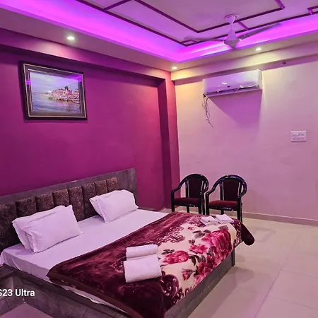 Hotel Kashi In Rajghat ! Varanasi - Offers Luxurious Rooms And Fully Air - Conditioned Hotel With Lift And Wifi Facility Exterior photo
